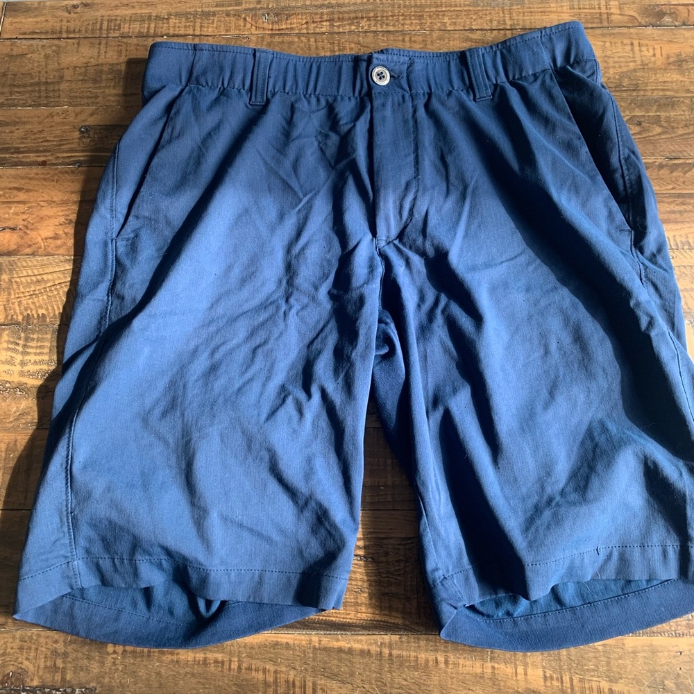 Blue Under Armour Mens Golf Short. Size: 34.